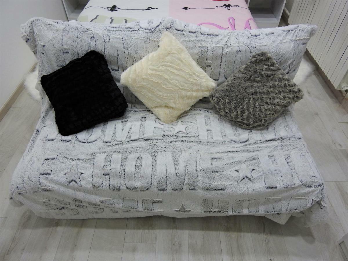 Sweet Dreams Apartment Varazdin Bagian luar foto