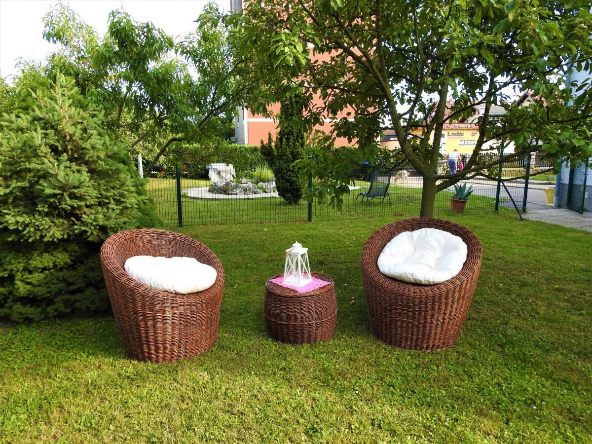 Sweet Dreams Apartment Varazdin Bagian luar foto
