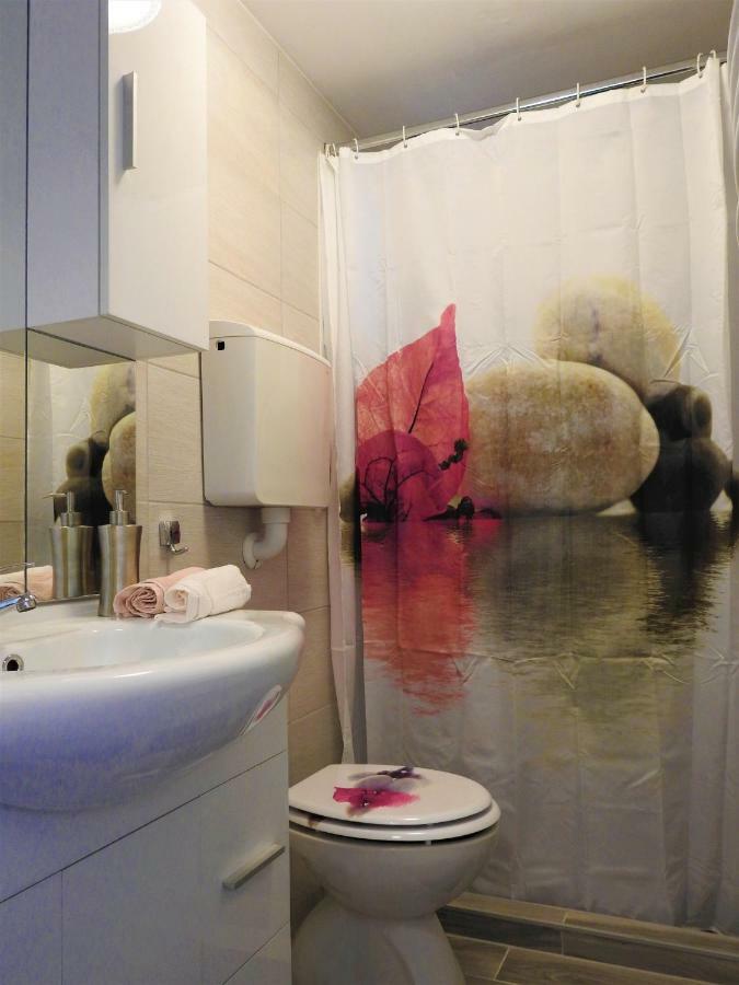 Sweet Dreams Apartment Varazdin Bagian luar foto