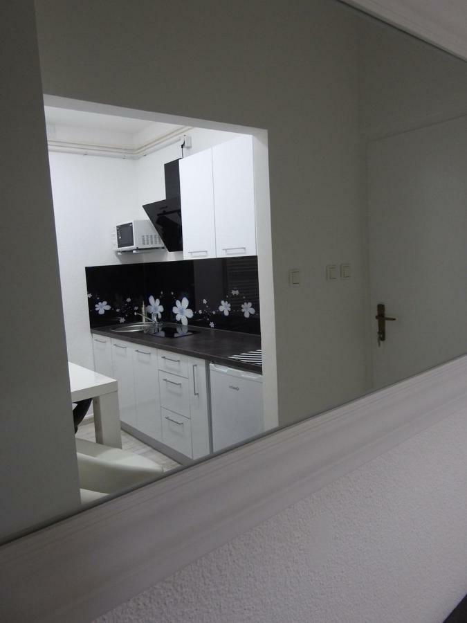 Sweet Dreams Apartment Varazdin Bagian luar foto