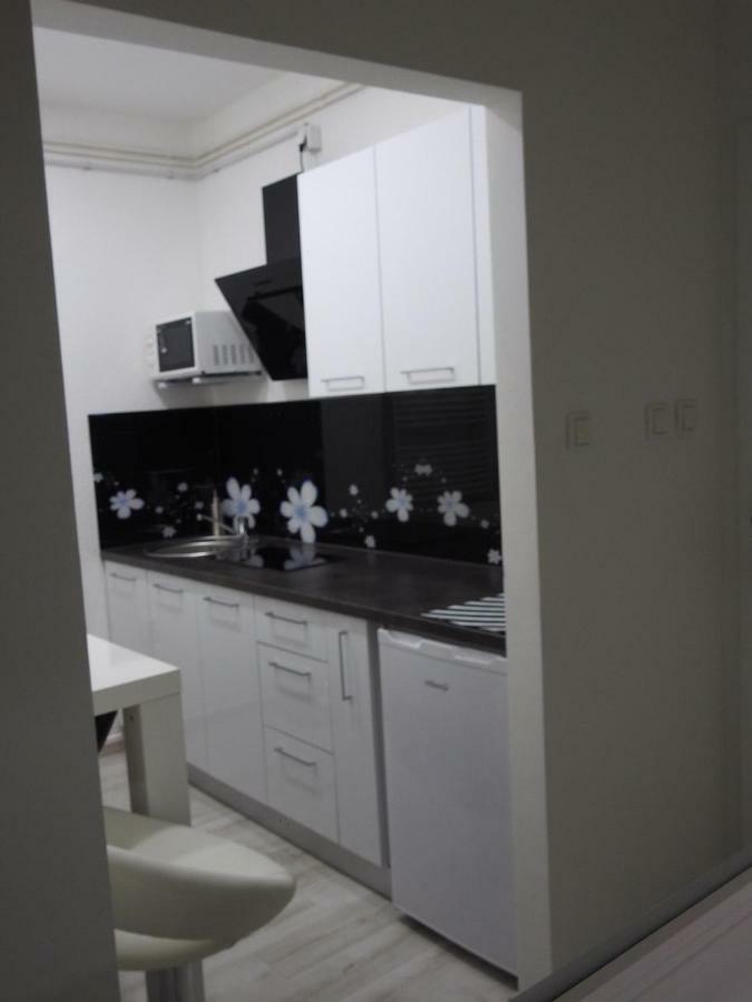 Sweet Dreams Apartment Varazdin Bagian luar foto